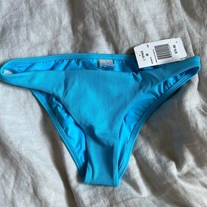 l Space swim bottom